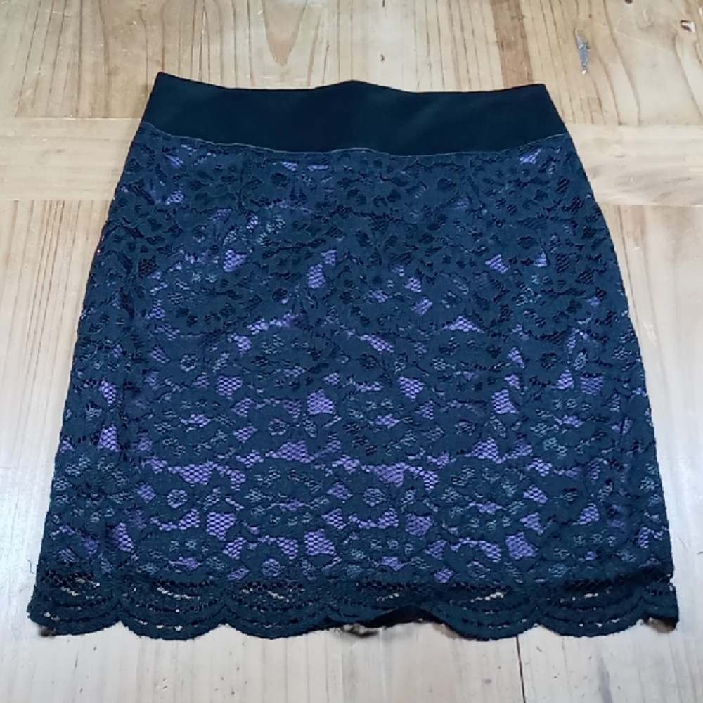 Forever 21 Black Lace/Purple Pencil Skirt Size Small High Waist NWT
